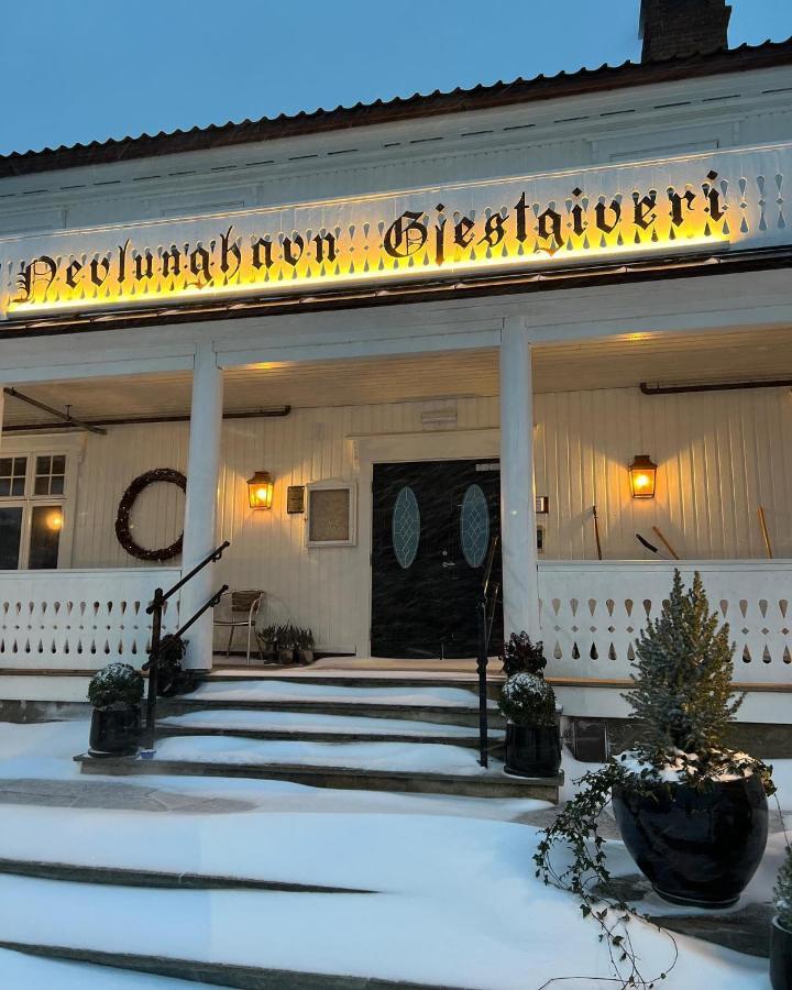 Nevlunghavn Gjestgiveri Hotel Larvik Ngoại thất bức ảnh
